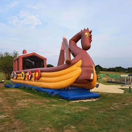 Le Logis De La Girafe Apartment