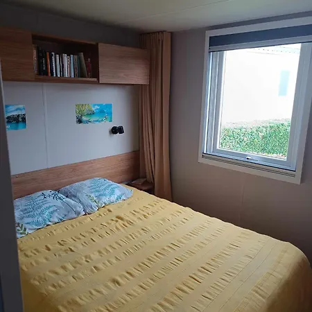 Apartment Le Logis De La Girafe Litteau