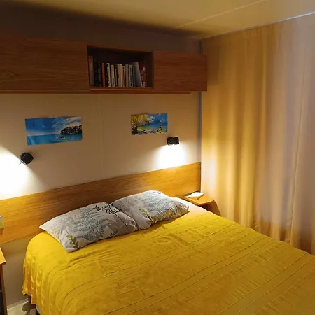 Le Logis De La Girafe * Litteau